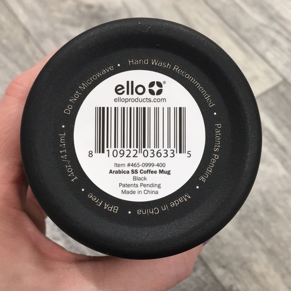 Black ello vacuum insulated Travel mug - Picture 7 of 11